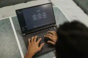 Cómo crear GPTs en OpenAI